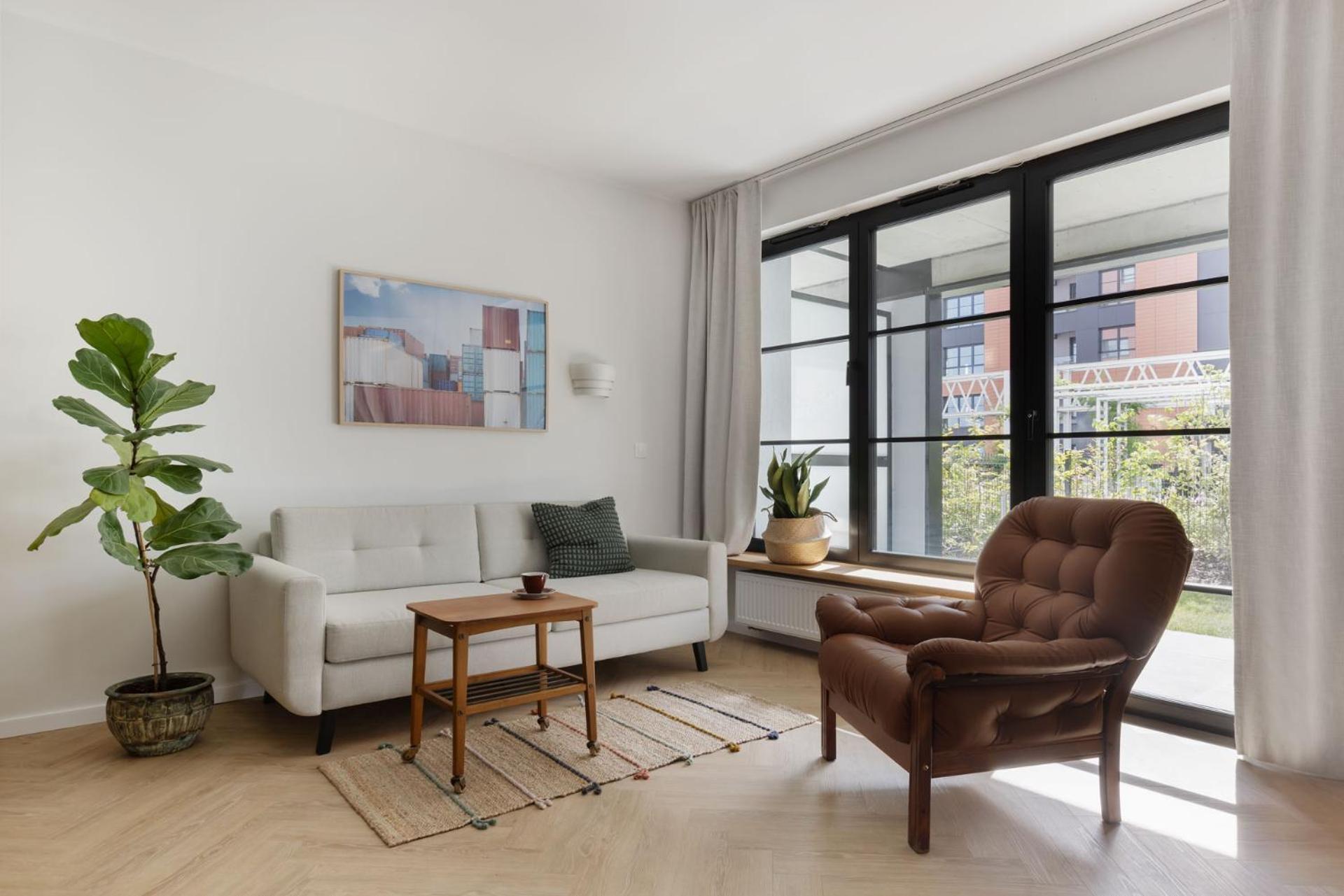 Solidarnosc Three Bedrooms & Garden Apartment グダニスク エクステリア 写真