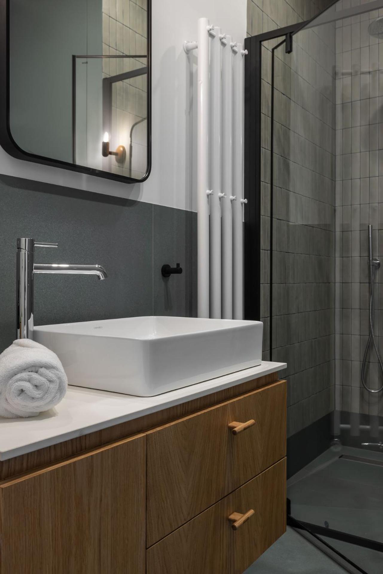 Solidarnosc Three Bedrooms & Garden Apartment グダニスク エクステリア 写真