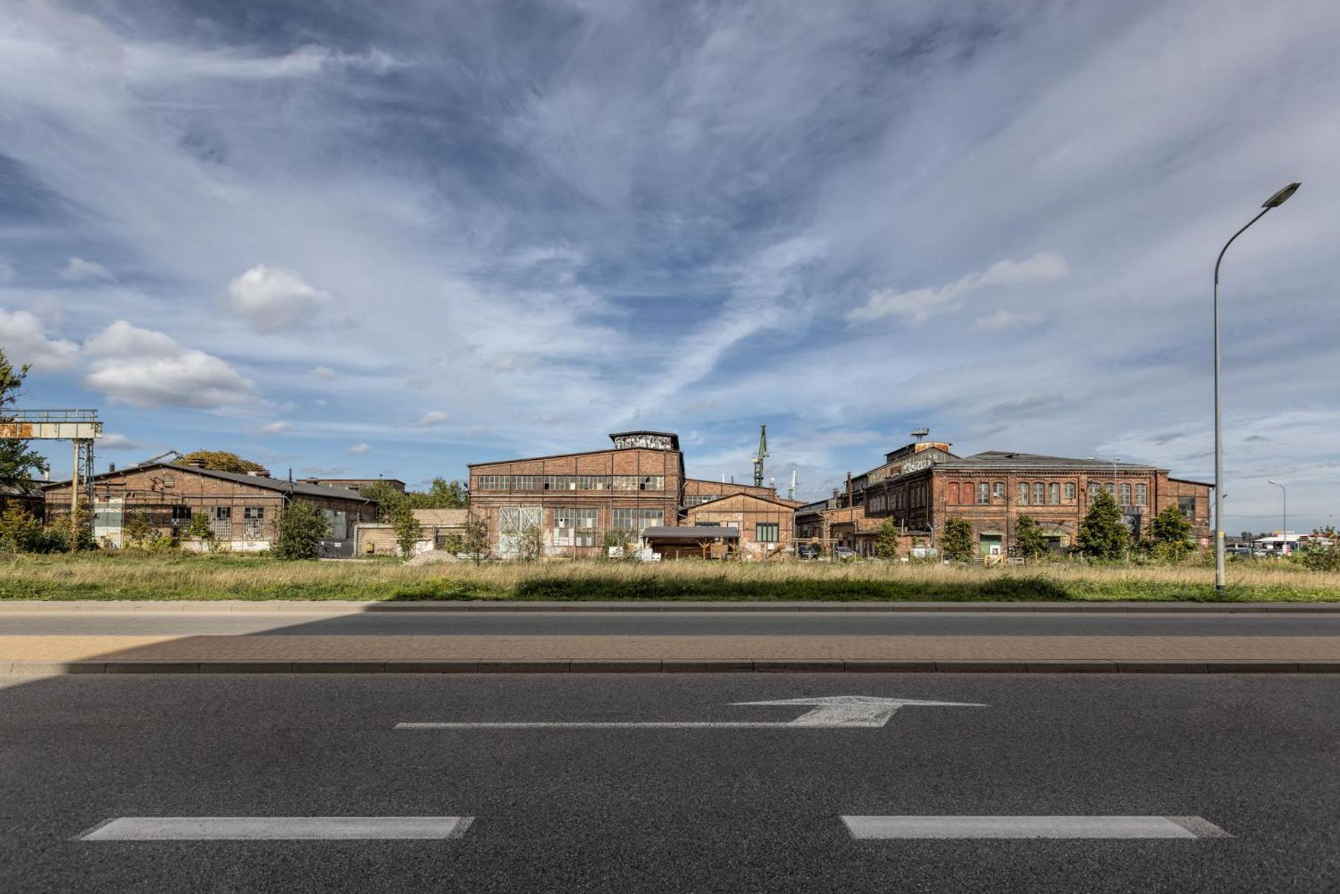 Solidarnosc Three Bedrooms & Garden Apartment グダニスク エクステリア 写真