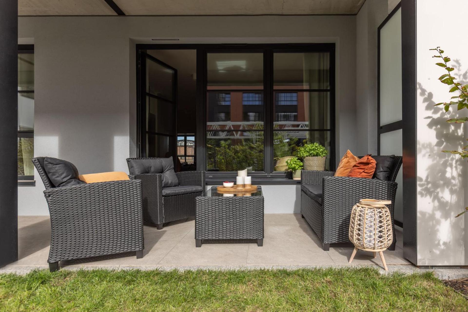 Solidarnosc Three Bedrooms & Garden Apartment グダニスク エクステリア 写真