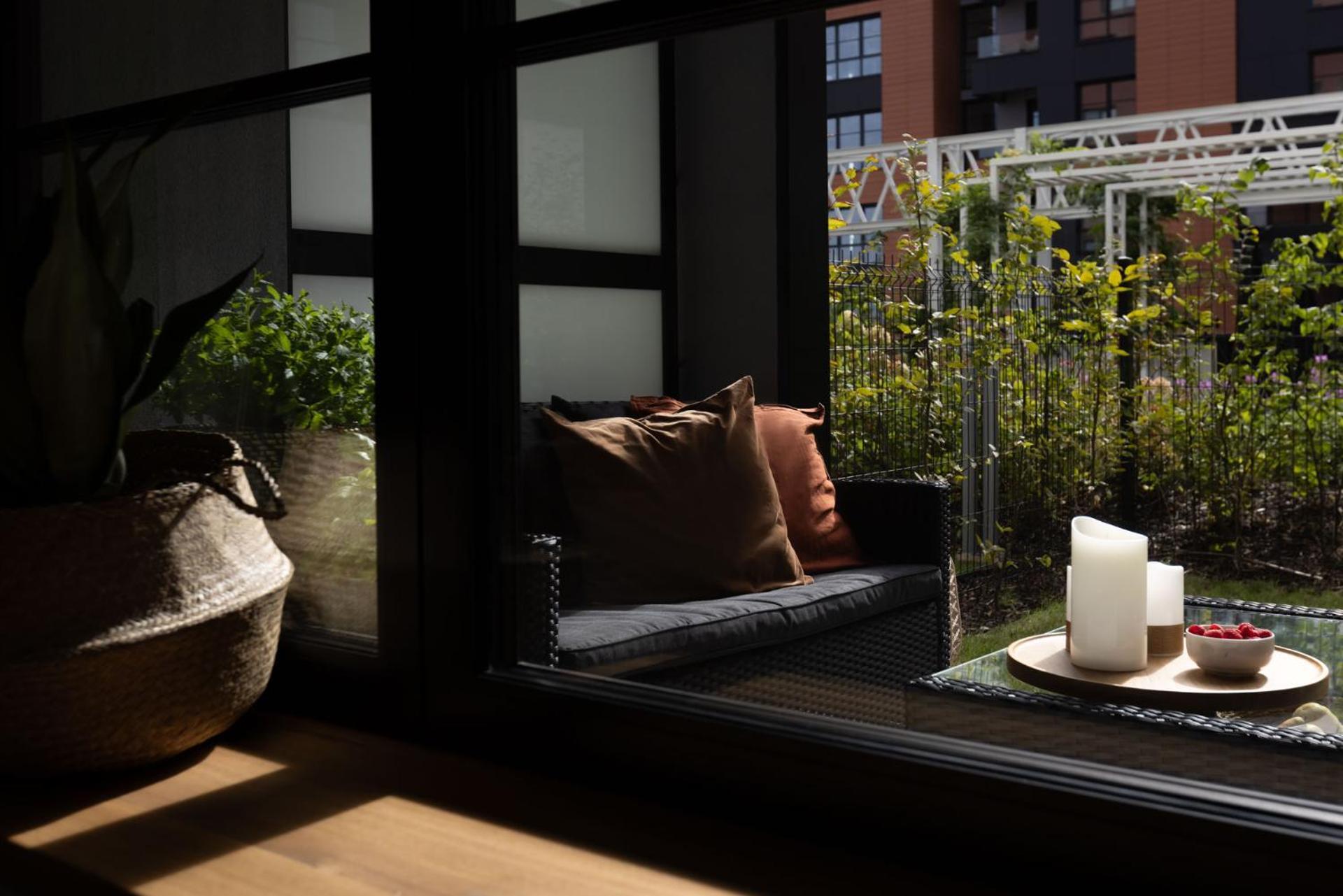 Solidarnosc Three Bedrooms & Garden Apartment グダニスク エクステリア 写真